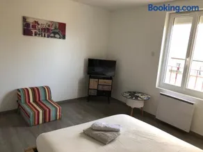 Grande chambre côté jardin - Image 2