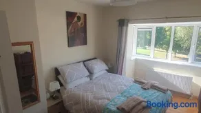 Heathervue Glanmire 3BR private house - Image 1