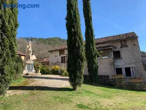 Spacious apartment in a charming, tranquil village - Image 1