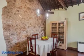 Casa Isabel - Image 1