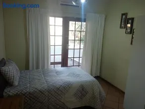Villa La Corrie Guest-House - Image 2