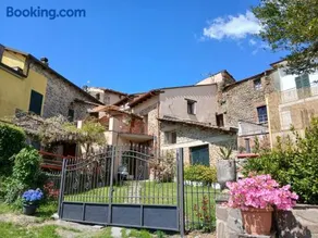Agriturismo Palazzo Vescia - Image 1