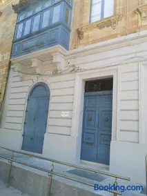 17 Domus Mariae Town House - Image 4