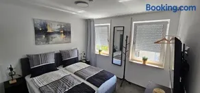 Doppelzimmer mit Neckarblick - Image 1