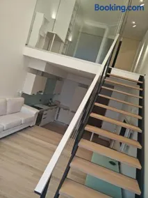 Northern style loft in the heart of the city - Image 2