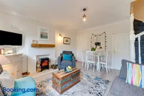 2 Bed in Padstow oc-p00424 - Image 2