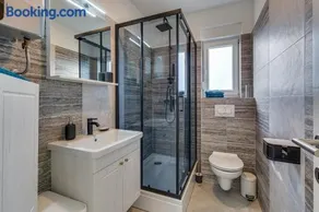 Oliva Vallis Apartments - Image 4