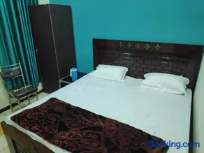 Sant-I Hotel - Image 2
