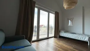 80 m2 Apartment with Balcony & Free Parking - Image 2