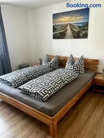 Business-Apartment Braun - Image 3