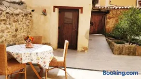 La Casa Amarilla - Image 3