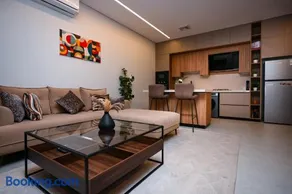 Luxury accommodation with a sea view in Al Khobar - Image 3