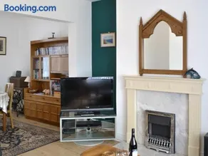 Dolphin Cottage - Image 3