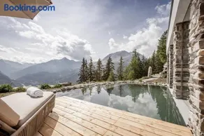 Leni Mountain Chalet - Image 4