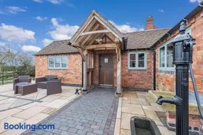 The Shed - Image 3