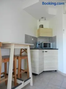 L’ escapade - Image 1