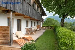 Krumpenhof - Image 1