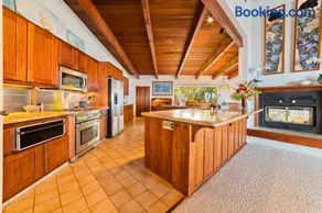 Aloha Casa Miramar by SkyRun Kona Coast - Image 2