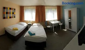 Apartmentpension Am Krongut - Image 4