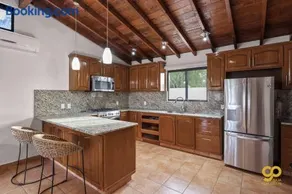 El Centenario Fully-equipped Home Steps to Beach - Image 1