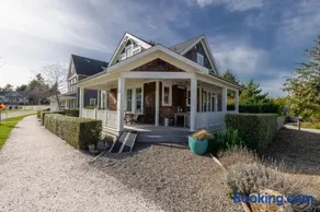 A House By The Sea by Seabrook Hospitality - Image 3
