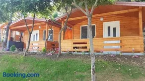 Plazhi Gjeneralit - Small Cabins - Bungalows - Apartaments - Villas - Suite - Image 4
