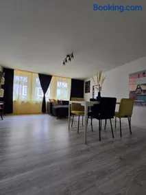 Aura-City-Apartment-Colorful & Central Stay - Image 2