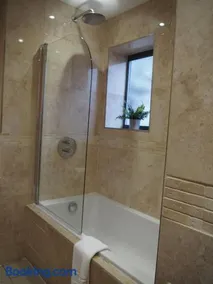 Dog Friendly Seaside Flat on the Salt Path - Image 3