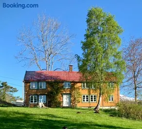 Draget gård, idyllisk småbruk ved sjøen - Image 2