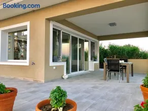 Villa Dimitri - Beach House - Image 4