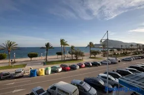 Luxury Ocean Beach Apartment - Image 2