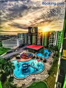 One Life Four Season Waterpark Guest House Manhattan Condominium - Image 1