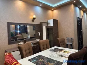 Elegant 3BR Apartment, Family Home in Obour City - Image 4