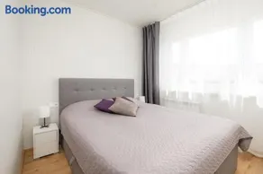 Mainiidu Apartment - Image 4