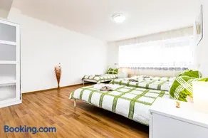 Workers Apartment am Wiener Platz - Image 4