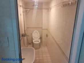 Duong Ha Hotel - Homestay - Image 2