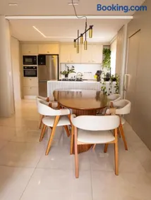 Apartamento Alto Padrão com Vista Para o Lago - Image 2