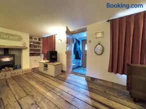 Rose Cottage, 2 Bedroom Cottage with character, near Southwold - Image 2