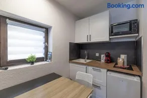 Cozy Apartment In Morillon - Image 4
