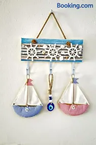 Evita's ikia seaside luxury house - Image 3