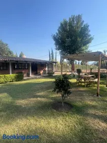 Cabaña cerca del Santuario Valle de Bravo - Image 1