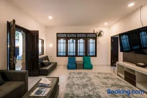 Hawaiian Beach House - Image 2