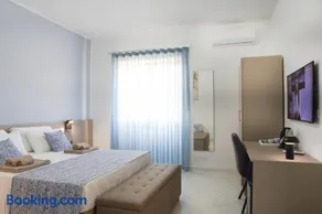 Blueciano Rooms - Image 1