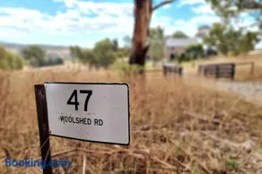 47 WOOLSHED ROAD - Adelaide Hills rural retreat - Image 3