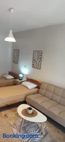 Panos house Potidea-apartment 2 rooms for 4-5 people - Image 1