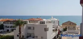 Spacious apartment in Tavernes de la Valldigna with sea view - Image 3