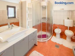 Holiday Home Danica by Interhome - Image 5