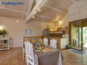 Gîte confortable avec vue imprenable près de Saint-Étienne - Image 4