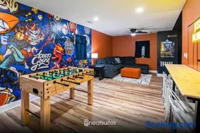 4BR, Home Theater, near Spooky Nook Sports Complex - Image 1