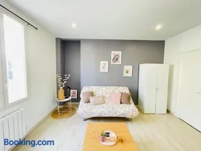 Bascule Rive Gauche - WiFi - 2 Guests - Image 2
